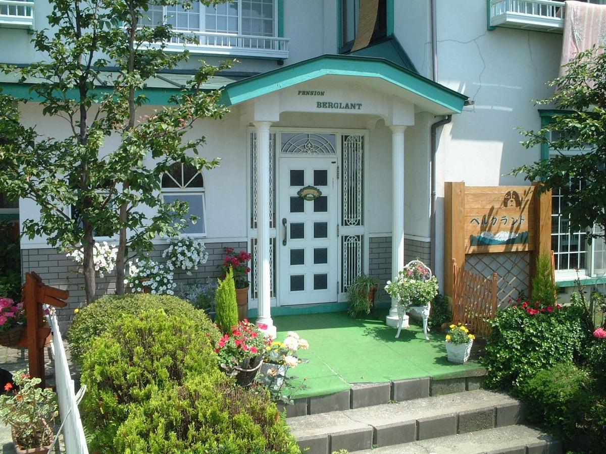Pension Bergland Kusatsu  Exterior photo